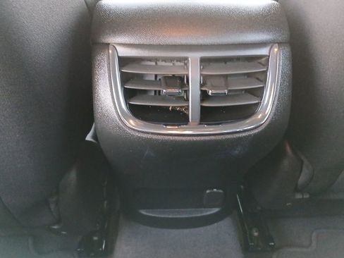 Certified 2023 Chevrolet Malibu LT w/ Driver Confidence Package image 21