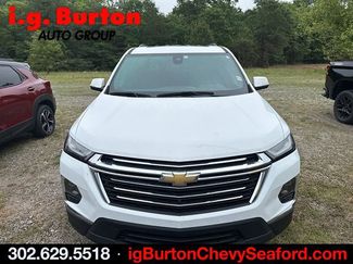 Used 2023 Chevrolet Traverse LT w/ LT Premium Package FWD video 2