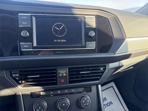 Used 2023 Volkswagen Jetta S image 13