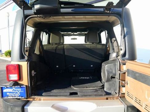 Used 2011 Jeep Wrangler Unlimited 70th Anniversary w/ Dual Top Group image 15