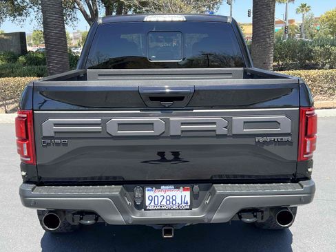 Used 2019 Ford F150 Raptor w/ Equipment Group 802A Luxury AWD/4WD image 14