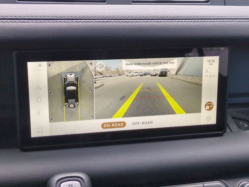 Used 2024 Land Rover Defender 110 X-Dynamic SE image 20