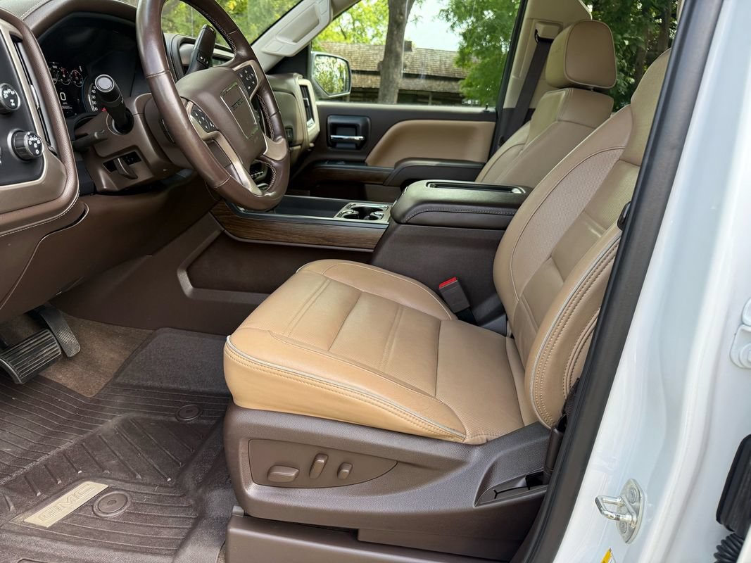 Used 2018 GMC Sierra 1500 Denali w/ Denali Ultimate Package AWD/4WD image 14