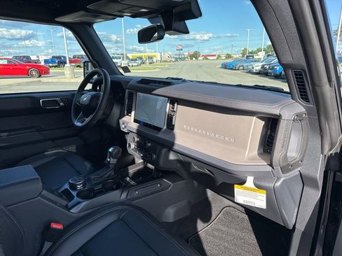 New 2025 Ford Bronco Outer Banks image 21