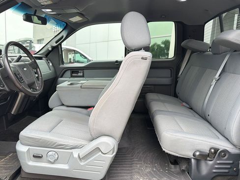 Used 2014 Ford F150 XLT w/ Equipment Group 302A Luxury AWD/4WD image 21