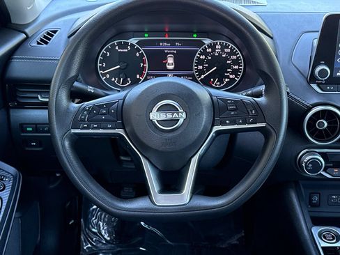 Used 2024 Nissan Sentra SV FWD image 20