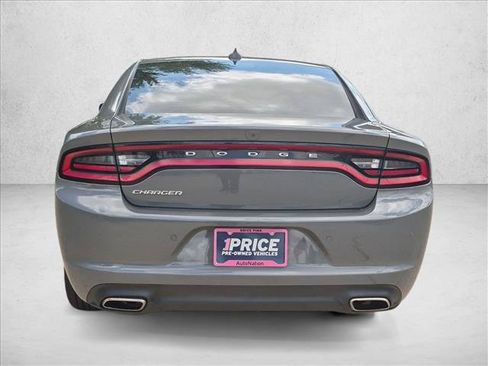 Used 2023 Dodge Charger SXT RWD image 7