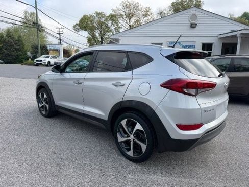 Used 2016 Hyundai Tucson Sport image 3