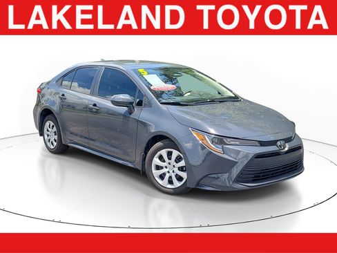 Used 2025 Toyota Corolla LE FWD image 1
