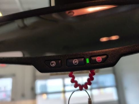 Certified 2016 GMC Canyon SLT w/ Driver Alert Package AWD/4WD image 29