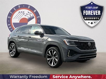 New 2025 Volkswagen Atlas Cross Sport SEL Premium R-Line
