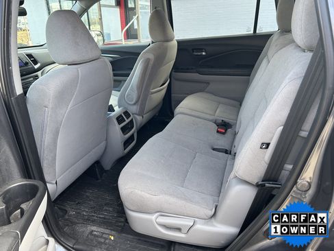 Used 2019 Honda Pilot LX image 11