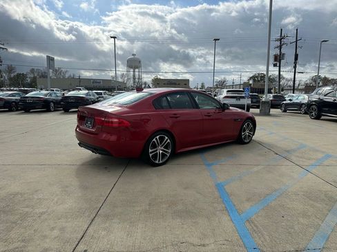 Used 2019 Jaguar XE R-Sport image 5