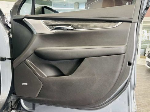 Used 2021 Cadillac XT6 Sport AWD/4WD image 42