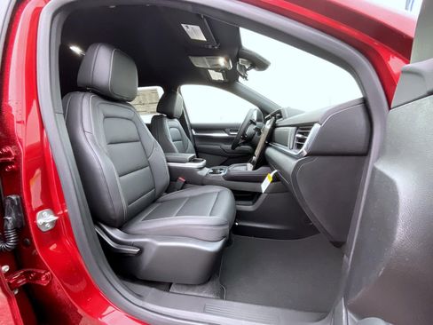 New 2026 GMC Terrain Elevation w/ Elevation Premium Package image 15