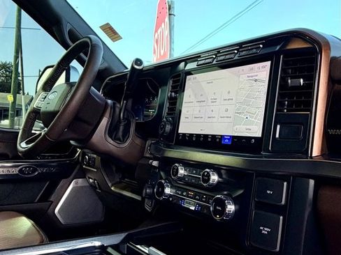 Used 2023 Ford F350 King Ranch w/ Chrome Package AWD/4WD image 32