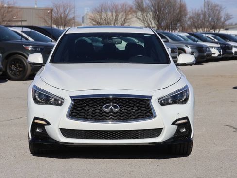 Used 2022 INFINITI Q50 Sensory image 2