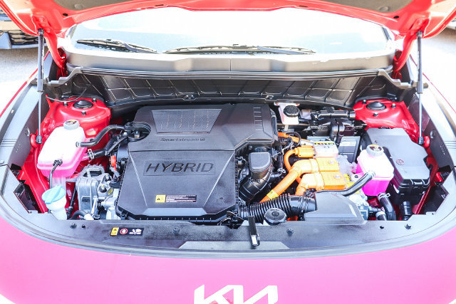 Certified 2025 Kia Niro EX FWD image 27