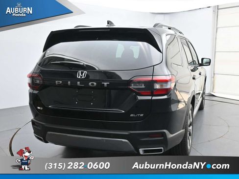 New 2026 Honda Pilot Elite image 4
