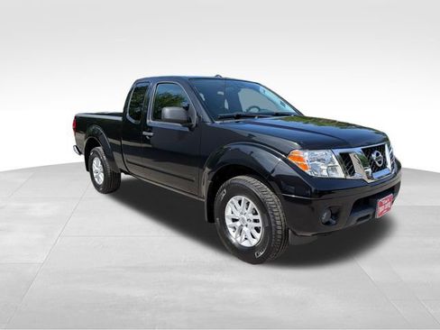 Used 2017 Nissan Frontier SV AWD/4WD image 1