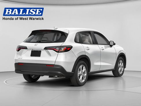 New 2027 Honda HR-V LX image 2