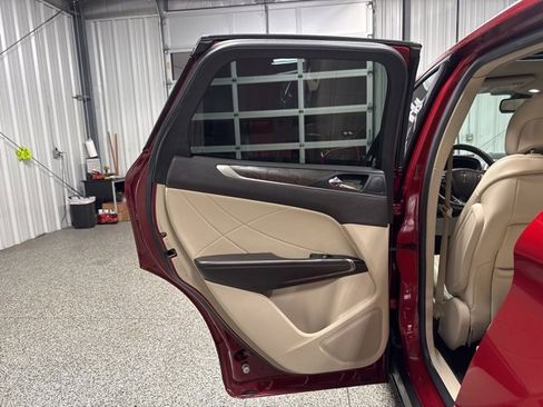 Used 2017 Lincoln MKC Reserve w/ Lincoln MKC Climate Package image 17