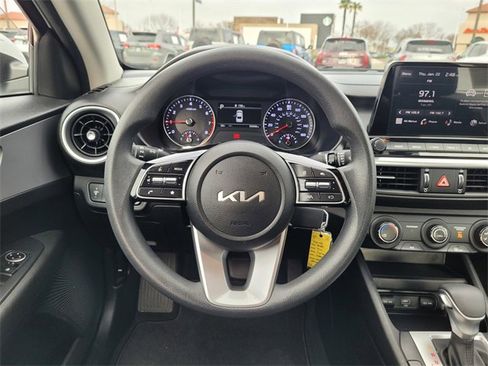 Certified 2023 Kia Forte LXS image 18