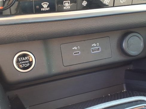 Used 2023 Nissan Rogue SV AWD/4WD image 20