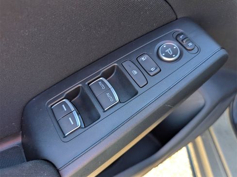 Certified 2025 Honda Civic Sport image 9