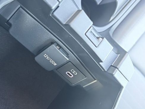 Used 2026 Toyota Corolla SE image 34