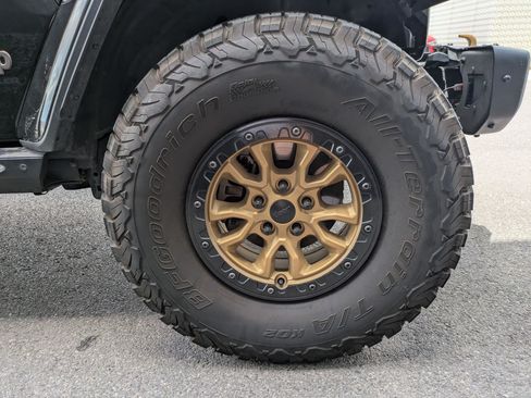 Used 2023 Jeep Wrangler Unlimited Rubicon 392 w/ Trailer Tow Package AWD/4WD image 27