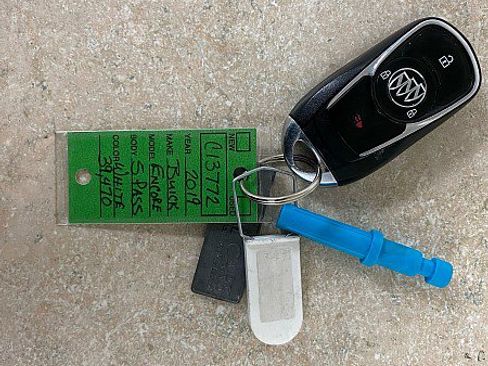 Used 2019 Buick Encore Preferred image 29