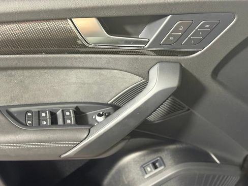Used 2021 Audi SQ5 Prestige w/ Prestige Package AWD/4WD image 23