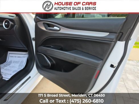 Used 2022 Alfa Romeo Stelvio Veloce AWD/4WD image 50