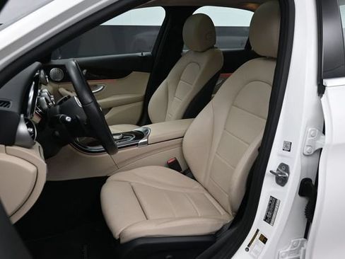 Used 2021 Mercedes-Benz C 300 Sedan w/ Premium Package image 5