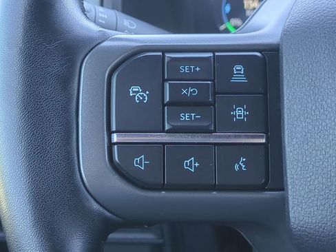 Certified 2022 Ford F150 Lightning Lariat image 24