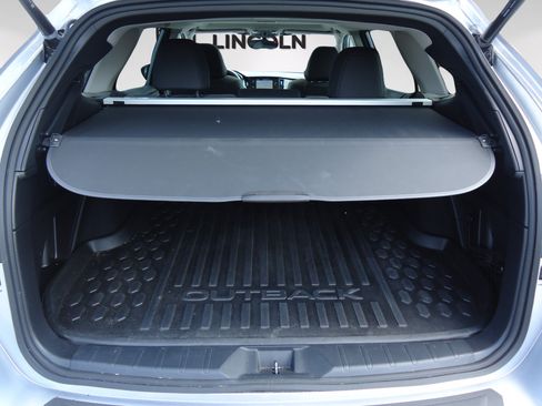 Used 2023 Subaru Outback Onyx Edition AWD/4WD image 28