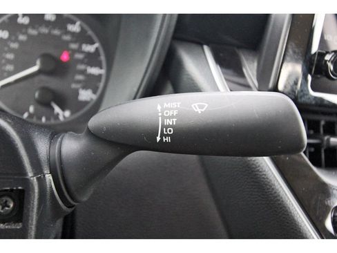 Used 2025 Toyota Corolla LE FWD image 21