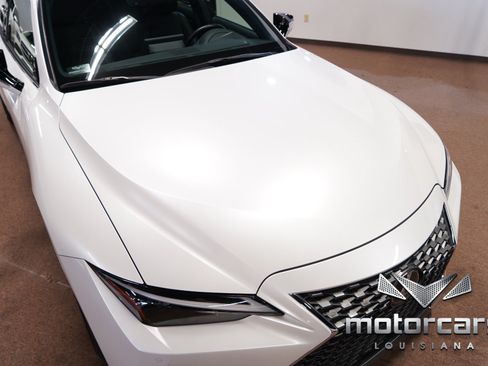 Used 2022 Lexus IS 300 w/ Premium Package RWD image 13