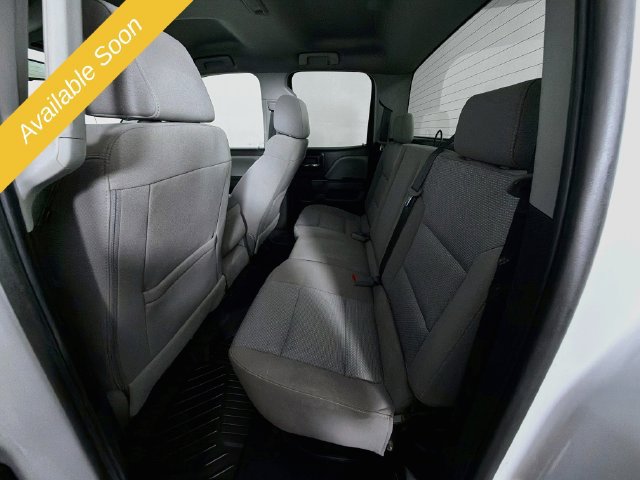 Used 2018 Chevrolet Silverado 1500 Custom w/ Custom Convenience Package AWD/4WD image 23
