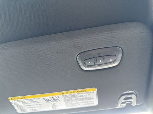 New 2026 RAM 1500 4x4 Crew Cab image 33