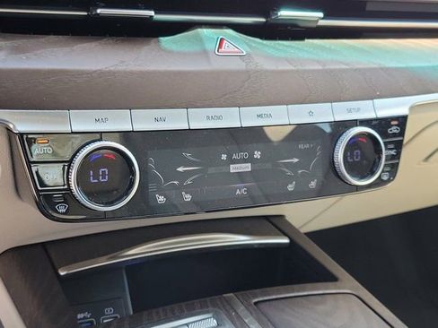 Used 2023 Genesis G80 2.5T Advanced w/ Advanced Package image 33