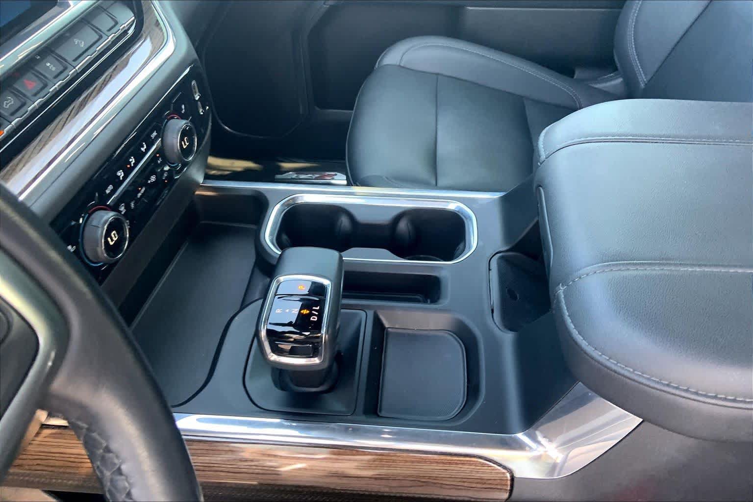 Used 2023 Chevrolet Silverado 1500 LT Trail Boss w/ Convenience Package II AWD/4WD image 17