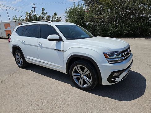 Used 2019 Volkswagen Atlas SE w/ Towing Package FWD image 10