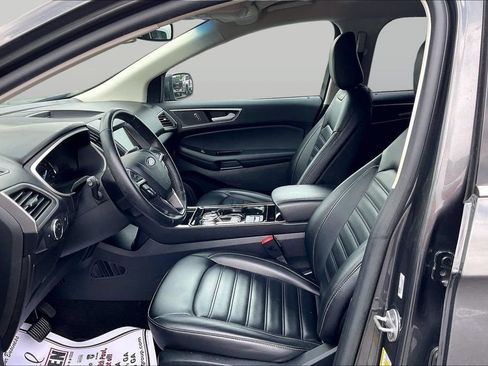 Used 2020 Ford Edge SEL FWD image 24