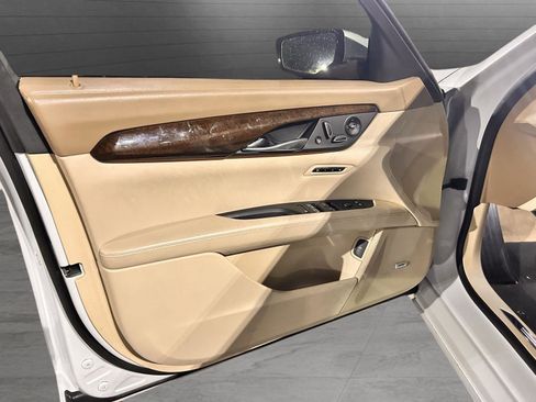 Used 2017 Cadillac CT6 Platinum image 2