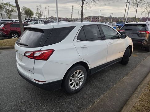 Used 2020 Chevrolet Equinox LT image 10