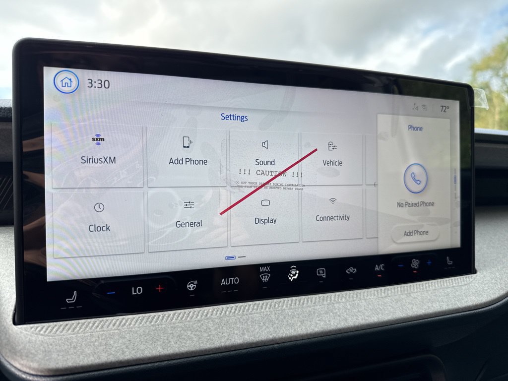 New 2025 Ford Maverick XLT w/ XLT Luxury Package FWD image 28