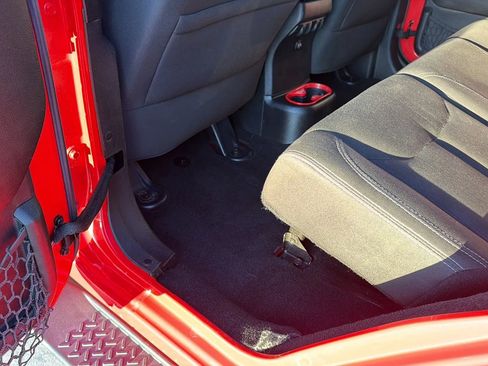 Used 2015 Jeep Wrangler Unlimited Sahara w/ Trailer Tow Group image 45