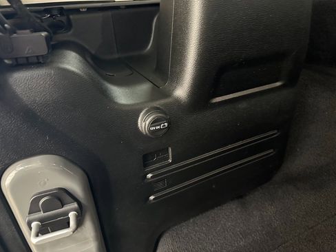 Certified 2023 Jeep Wrangler Sport S image 40